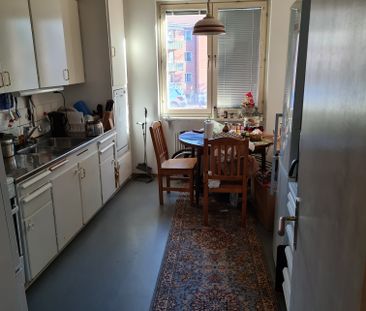 Rosenlundsvägen, Södertälje - Photo 2