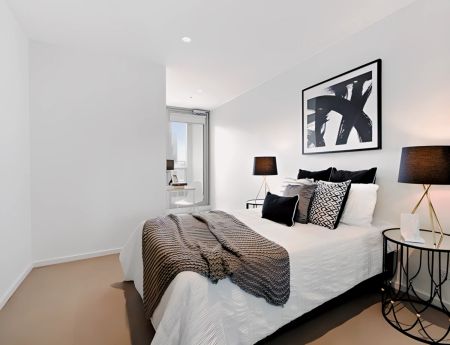 2 Bed 1 Bath - Photo 3