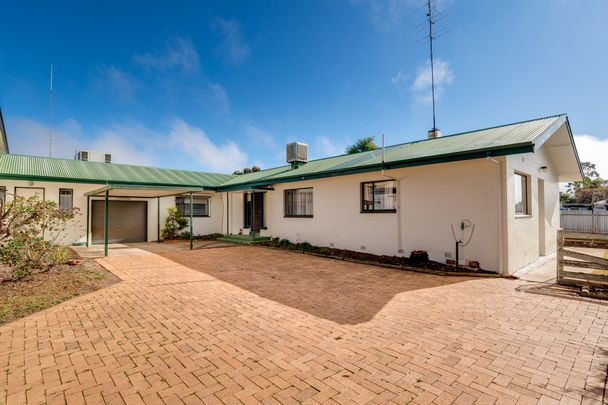 5-7 Pickering Steet, 3490, Ouyen Vic - Photo 1