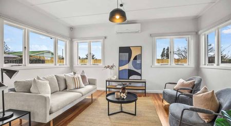 Cozy Campbell in Cambridge. RENT REDUCED - Photo 5