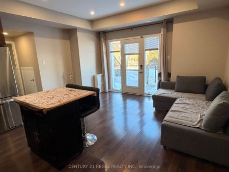 36 Walter Dove Court E #8 - Photo 2