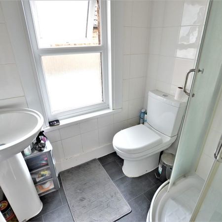 1 bedroom maisonette to rent - Photo 3