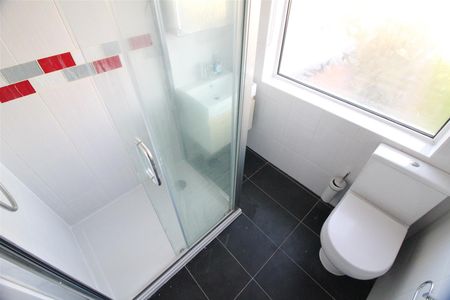 Oakleigh Road, Uxbridge - Photo 5