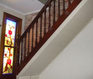 6 Ivy Street, Islington NSW 2296 - House For Rent | Domain - Photo 2