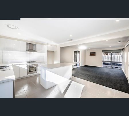 20 Mclaren Avenue, Cranbourne, Vic 3977 - Photo 4