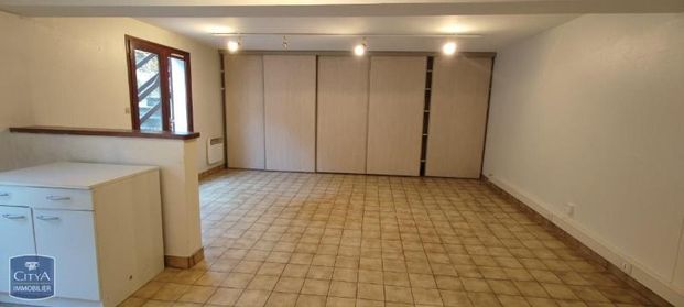 Location Appartement 3 pièces 65m² FONTAINE LE COMTE 86240 - Photo 1