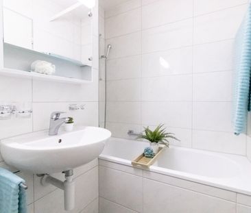 Schöne moderne 3.5 Zimmerwohnung im Erdgeschoss - Foto 2