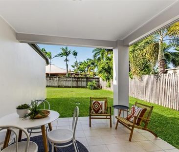 STYLISH AND NEATLY PRESENTED 3 BEDROOM HOME IN KIRWAN - Photo 1