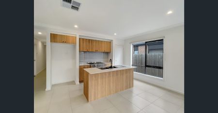 🏡 Brand New 4-Bedroom House in Wallan - Photo 4