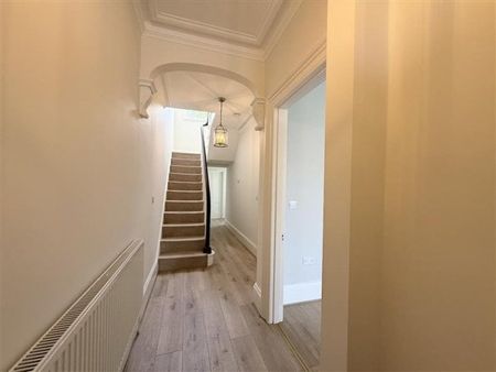 Selkirk Street, Cheltenham, GL52 - Photo 4