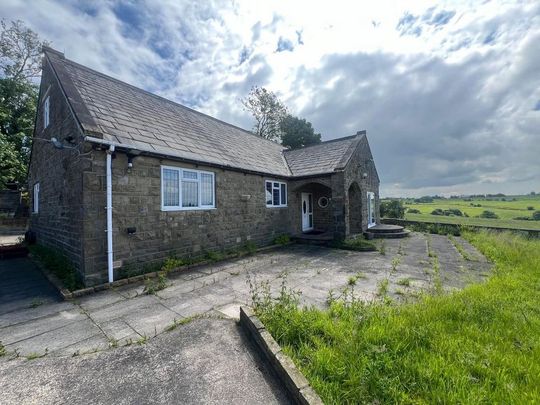 5 bedroom detached house to rent - Photo 1