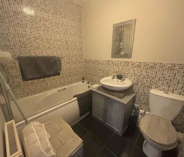 2 bedroom apartment to rent - Photo 6