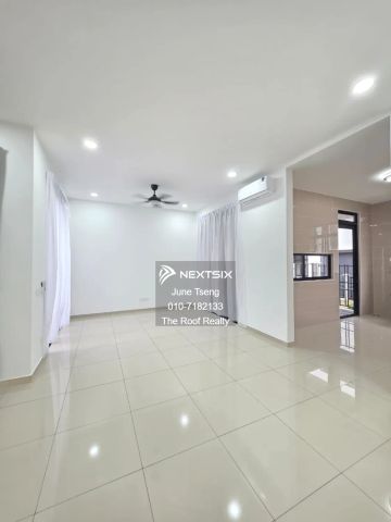 Eco Spring - 2 Storey Terrace House For Rent - Photo 5