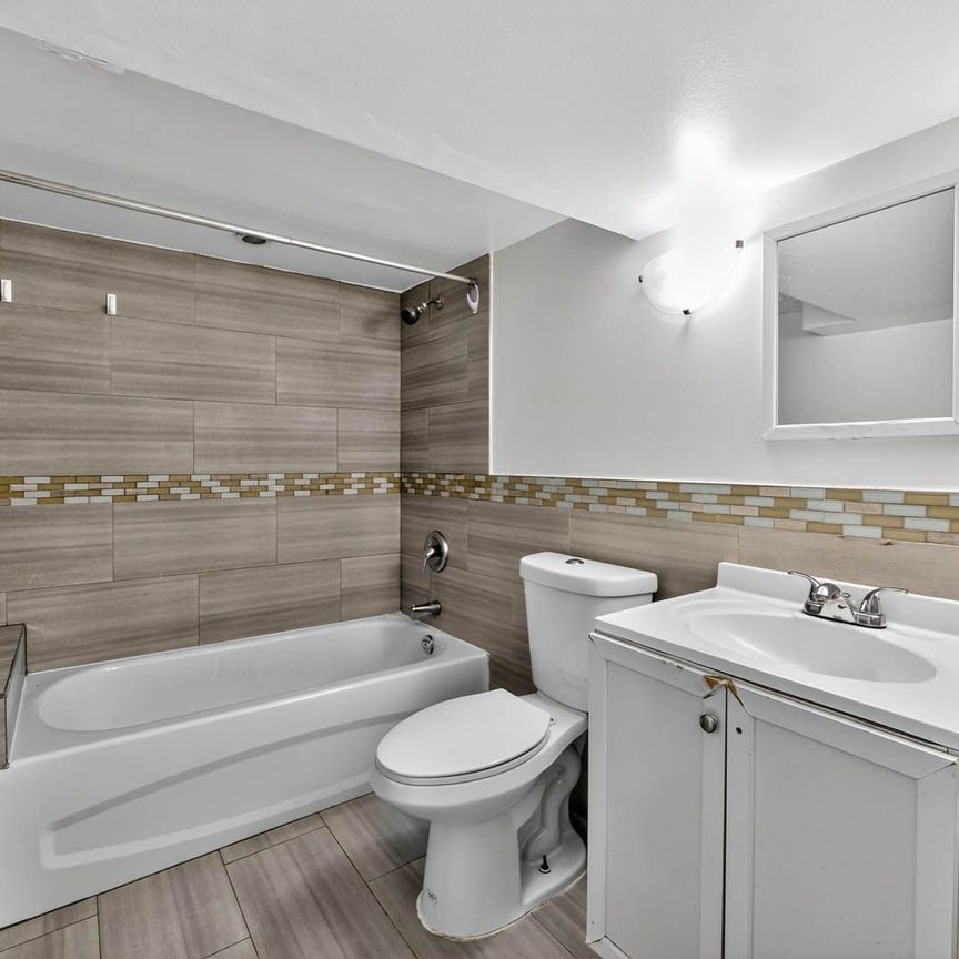 For Lease - 3567 Queenston Drive Unit# Lower Level, Mississauga, Ontario - Photo 1