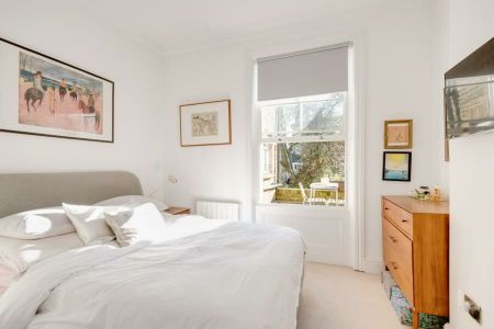 1 Bedroom Flat To Let - Photo 4