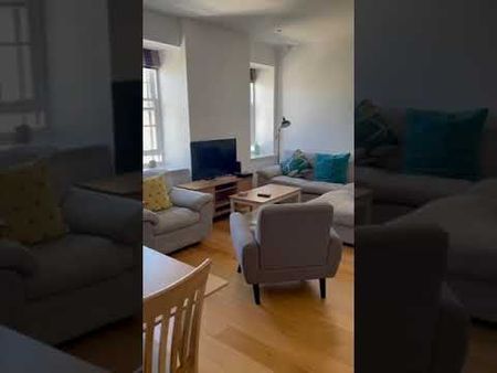 2 Bed Flat, Simpson Loan, EH3 - Photo 3