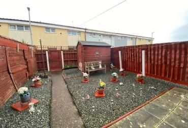 3 bedroom terraced house to rent - Photo 3