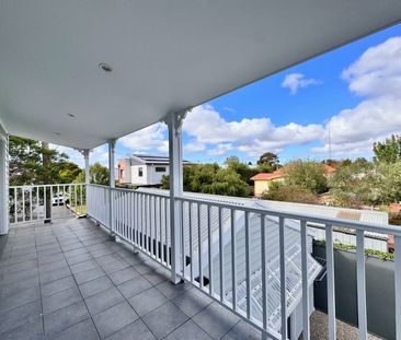 Charming Family Home in Prime Lifestyle Location - Photo 6