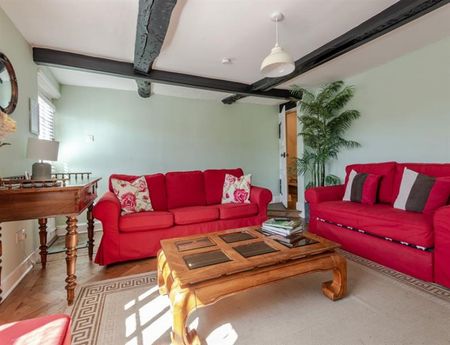 2 Bedroom Detached To Let - Photo 4