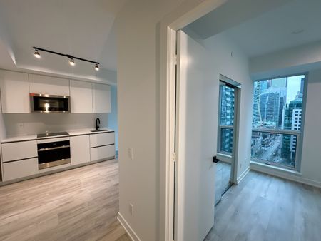 For Lease - 327 King Street Unit# 1708, Toronto, Ontario - Photo 3