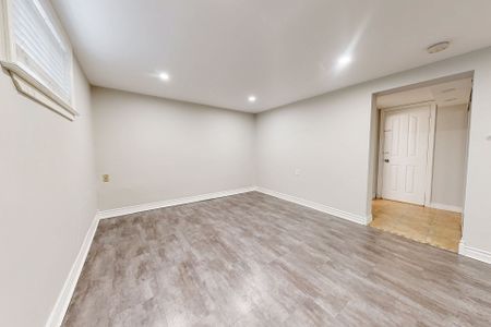 For Lease - 73 Gort Avenue Unit# B, Toronto, Ontario - Photo 4