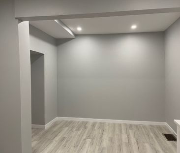 239 Percy Street - B - Photo 5