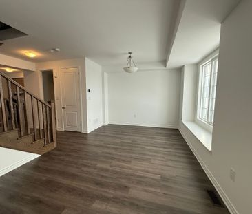 For Lease - 4 Sweet Maple Drive, Caledon, Ontario - Photo 2