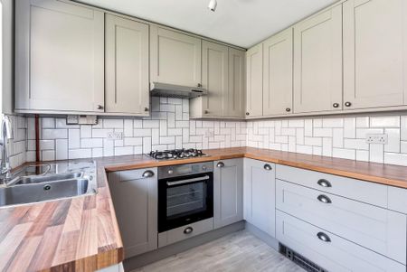 2 bedroom bungalow to rent - Photo 4