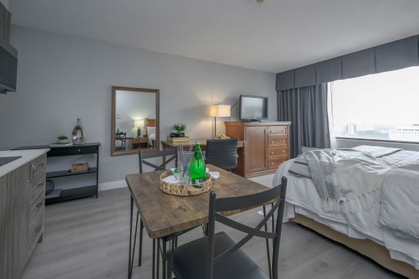 For Lease - 300 King Street Unit# STUDIO, London East, Ontario - Photo 1