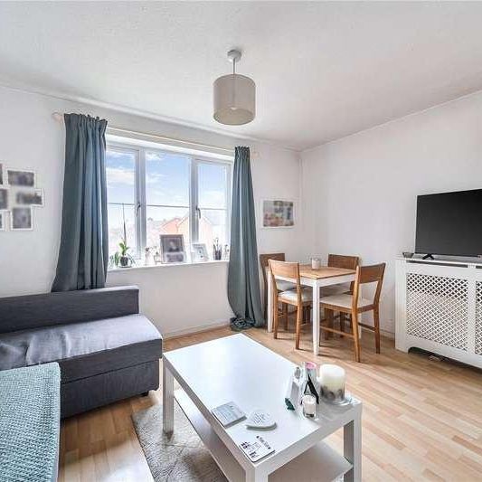 Sullivans Reach, Manor Road, Walton-on-thames, Surrey, KT12 - Photo 1