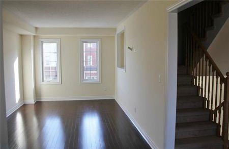 For Lease - 2178 Fiddlers Way Unit# 81, Oakville, Ontario - Photo 2