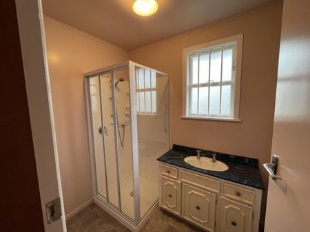 Central City Two Bedroom Unit - Photo 2