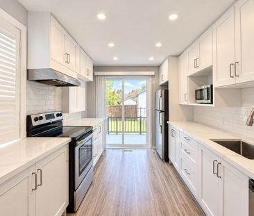 For Lease - 35 Normanhurst Avenue, Hamilton, Ontario - Photo 5