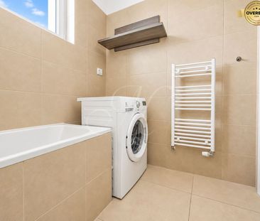 METROPOLITAN │Priestranný 2i byt s balkónom a garážou, Nové Mesto – Fotografia 5