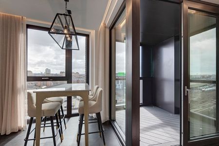 Charles Clowes Walk, London, SW11 - Photo 5