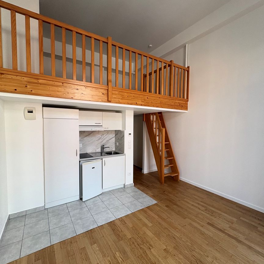 Location Appartement 2 pièces 35m² - Photo 1