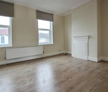 2 bedroom House To Let - Photo 4