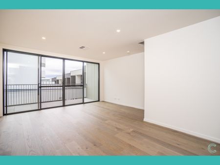 18/3 Summerfield Close, Denman Prospect ACT 2611 - Townhouse For Rent | Domain - Photo 3