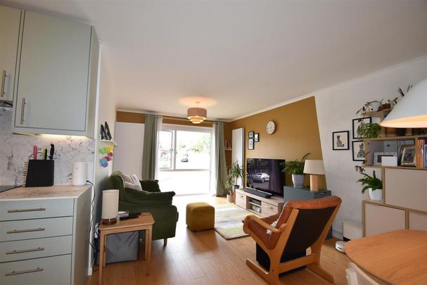 2 bedroom maisonette to rent - Photo 1