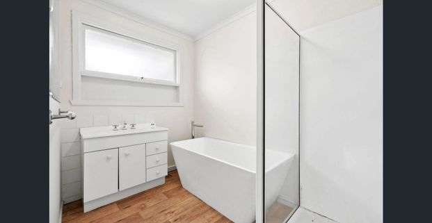 Cozy Home In Corio! - Photo 1