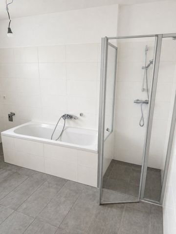 EINMALIGE 4-Zimmerwohnung mit herrlicher Süd-Terrasse in Seiersberg - Photo 3