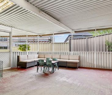 COMFORT & QUIET IN KINGSWOOD! - Photo 4