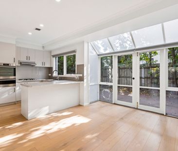 4/12 Parkside Street, - Photo 6