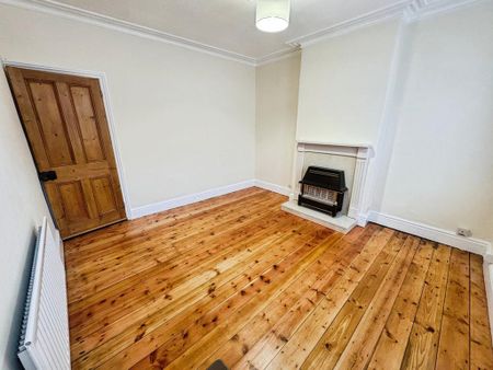 2 bedroom terraced house to rent - Photo 3