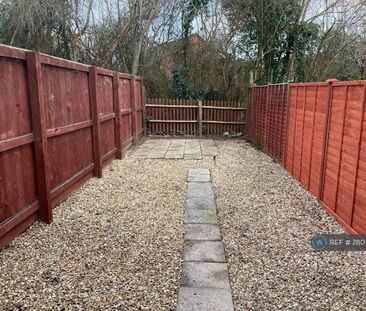 2 bedroom terraced house to rent - Photo 6