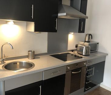 1 bedroom flat to rent - Photo 4