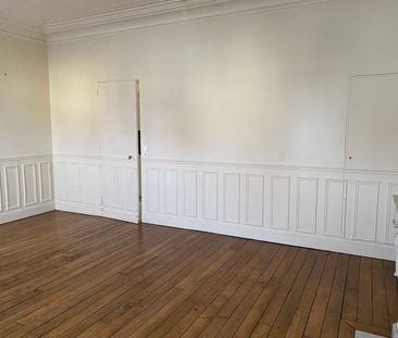 Location Appartement 4 pièces 97m² - Photo 4