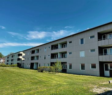 Söndagsvägen 192 - Photo 1