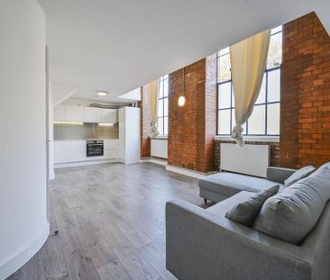 1 bedroom flat to rent - Photo 2