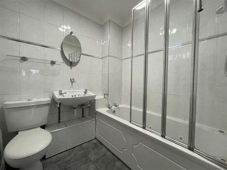 Greenstead Road, Colchester, CO1 - Photo 4